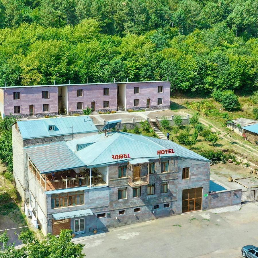 Yeghevnut Hotel Goris Dış mekan fotoğraf