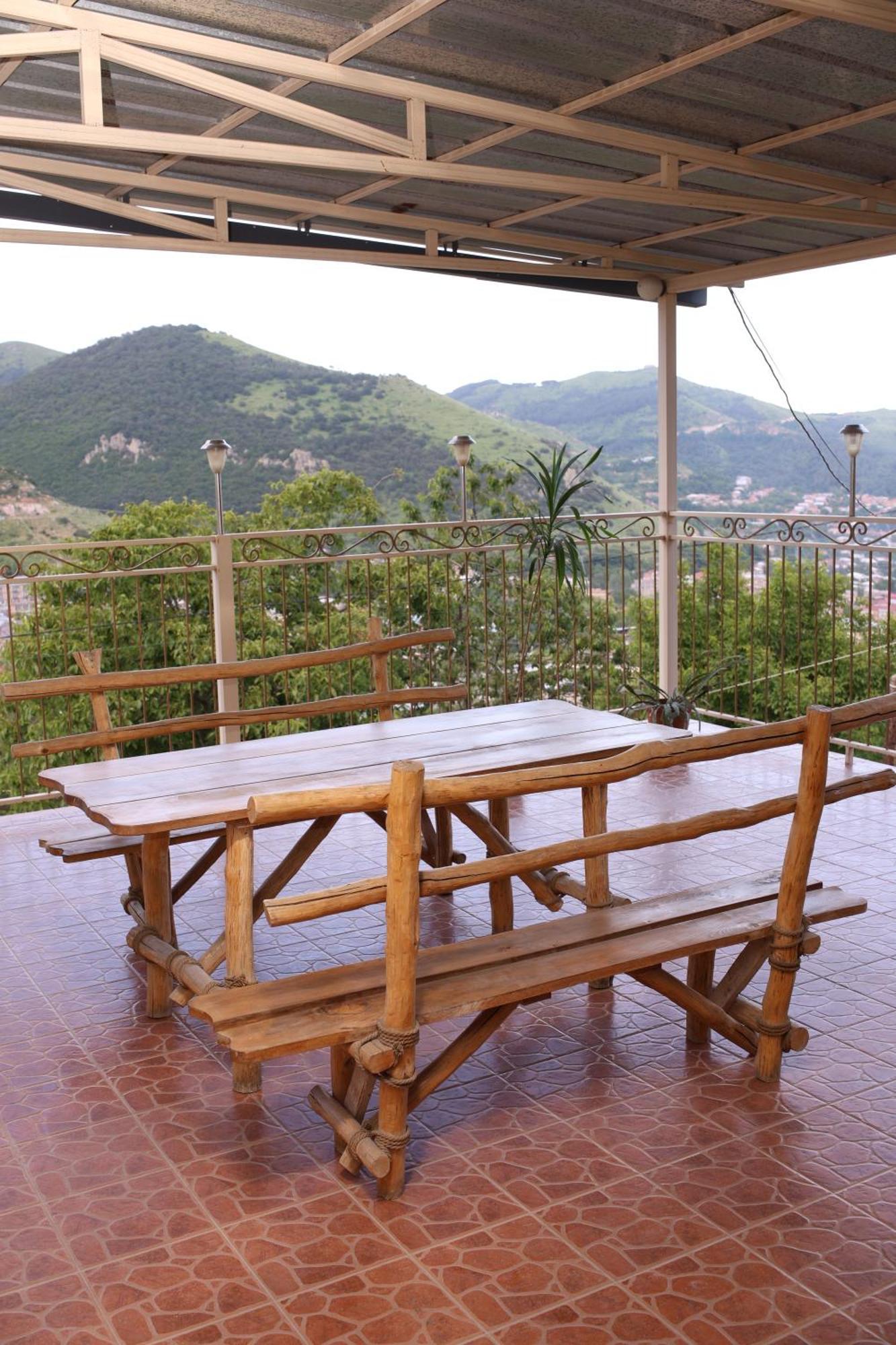 Yeghevnut Hotel Goris Dış mekan fotoğraf