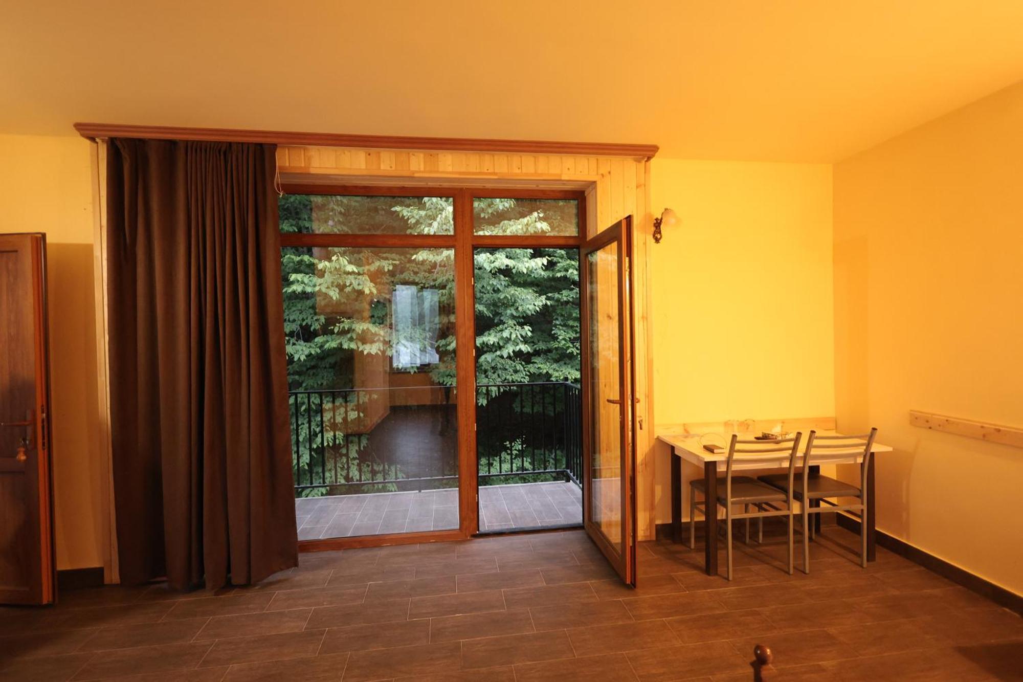 Yeghevnut Hotel Goris Dış mekan fotoğraf