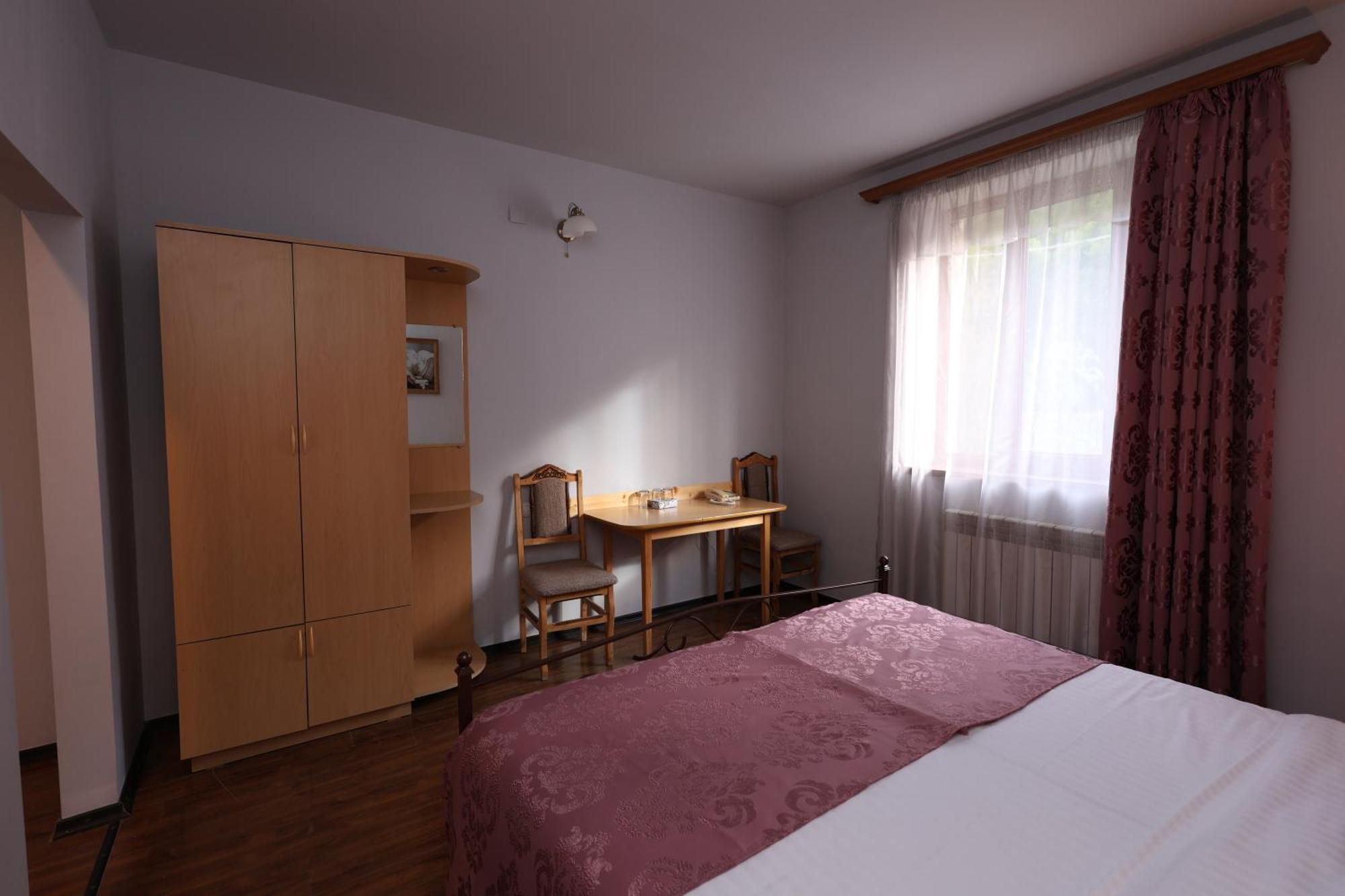 Yeghevnut Hotel Goris Dış mekan fotoğraf