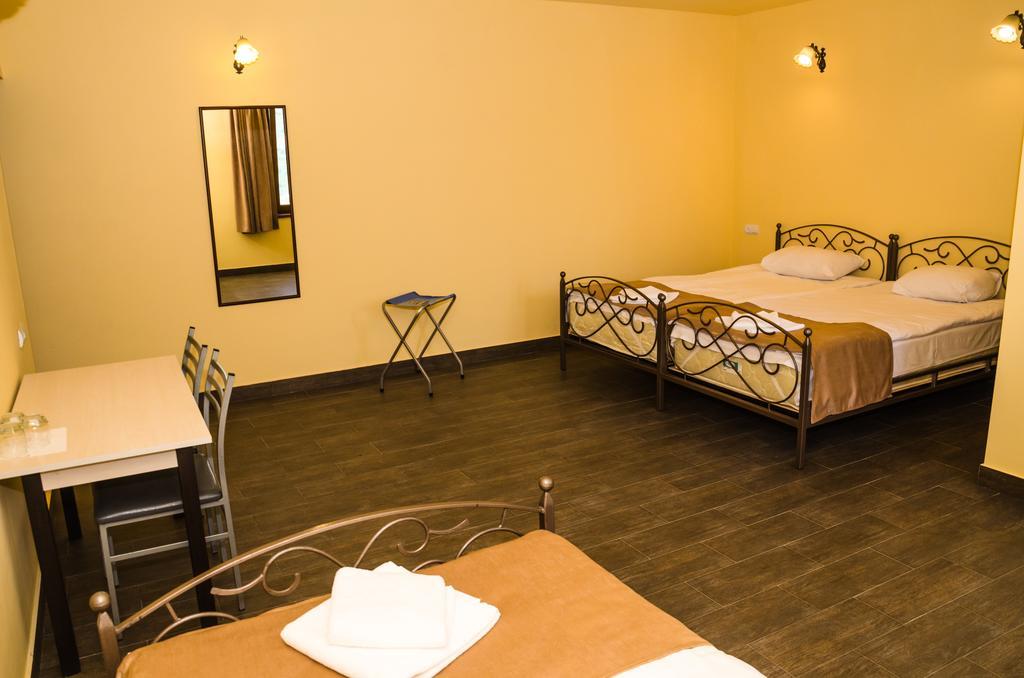 Yeghevnut Hotel Goris Dış mekan fotoğraf