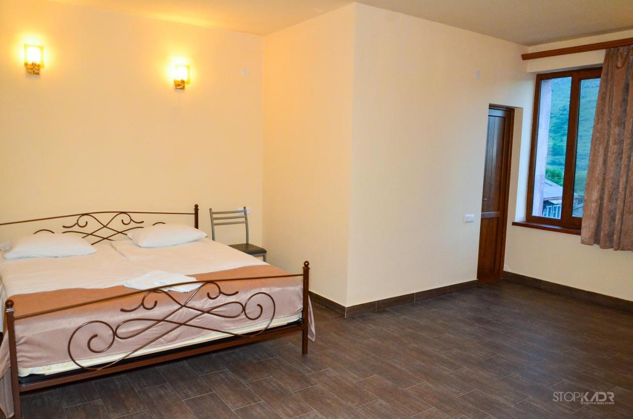 Yeghevnut Hotel Goris Dış mekan fotoğraf